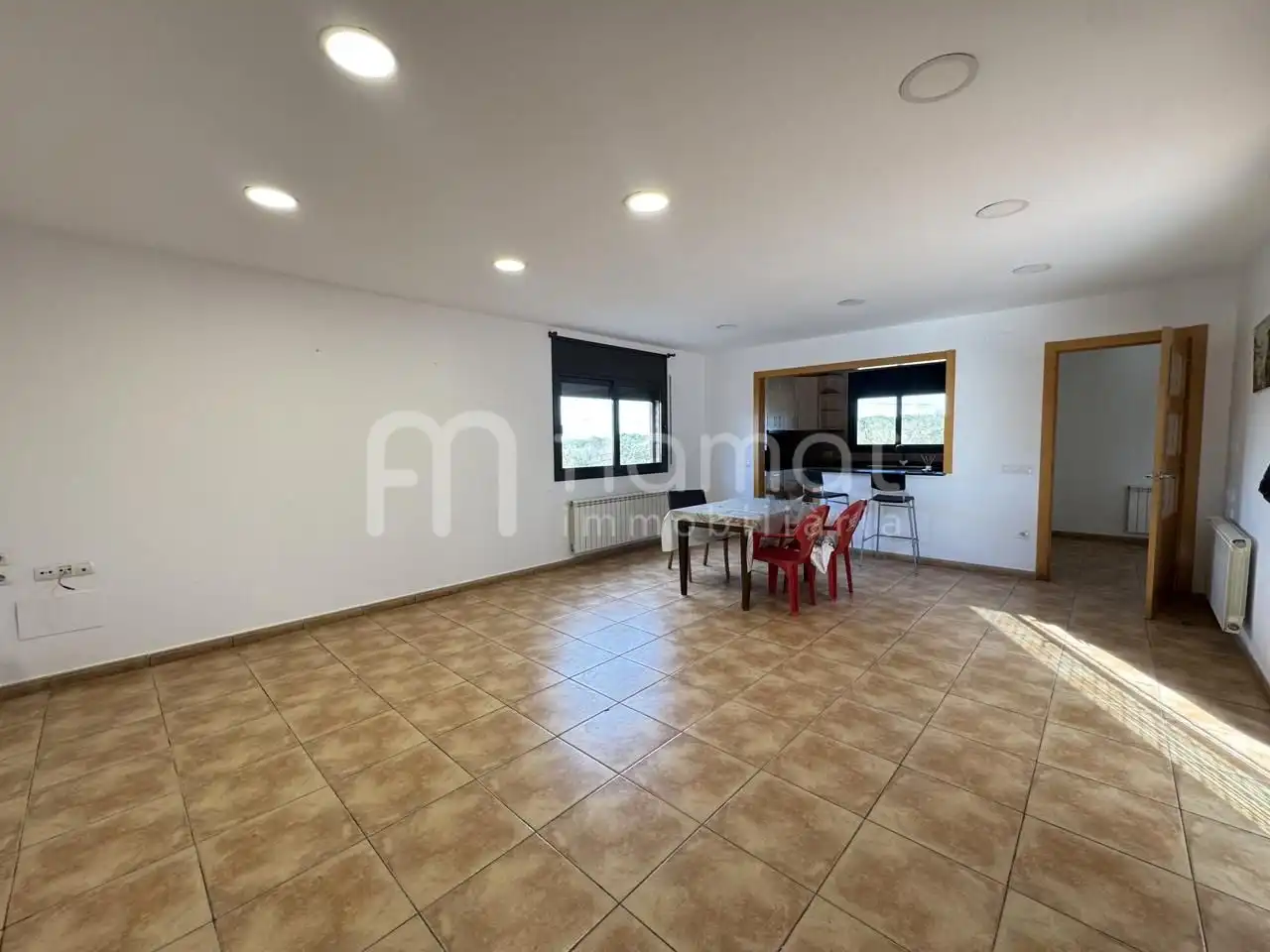 Sala d'estar de Casa o xalet en venda en Caldes de Malavella amb Jardí privat i Piscina
