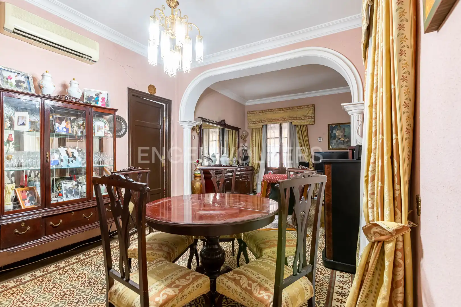 Esszimmer von Haus oder Chalet zum Verkauf in Sevilla mit Klimaanlage, Heizung und Abstellraum