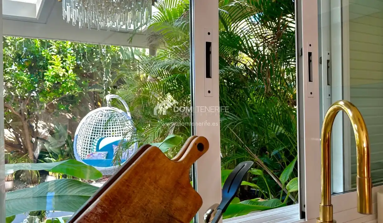Jardín de Casa o chalet en venta en Adeje con Aire acondicionado, Terraza y Trastero