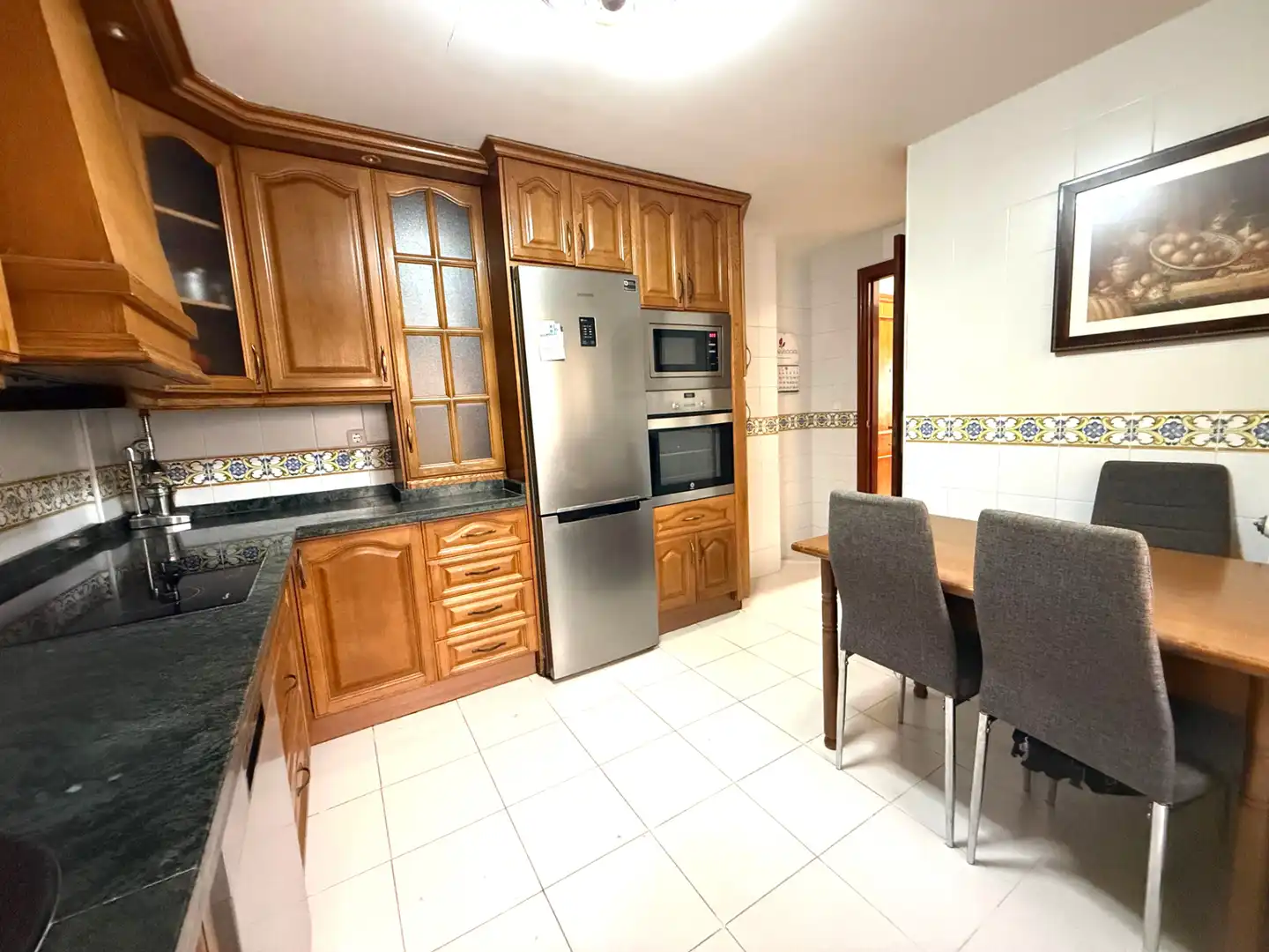 Kitchen of Flat for sale in Granada  with Air Conditioner, Heating and Furnished