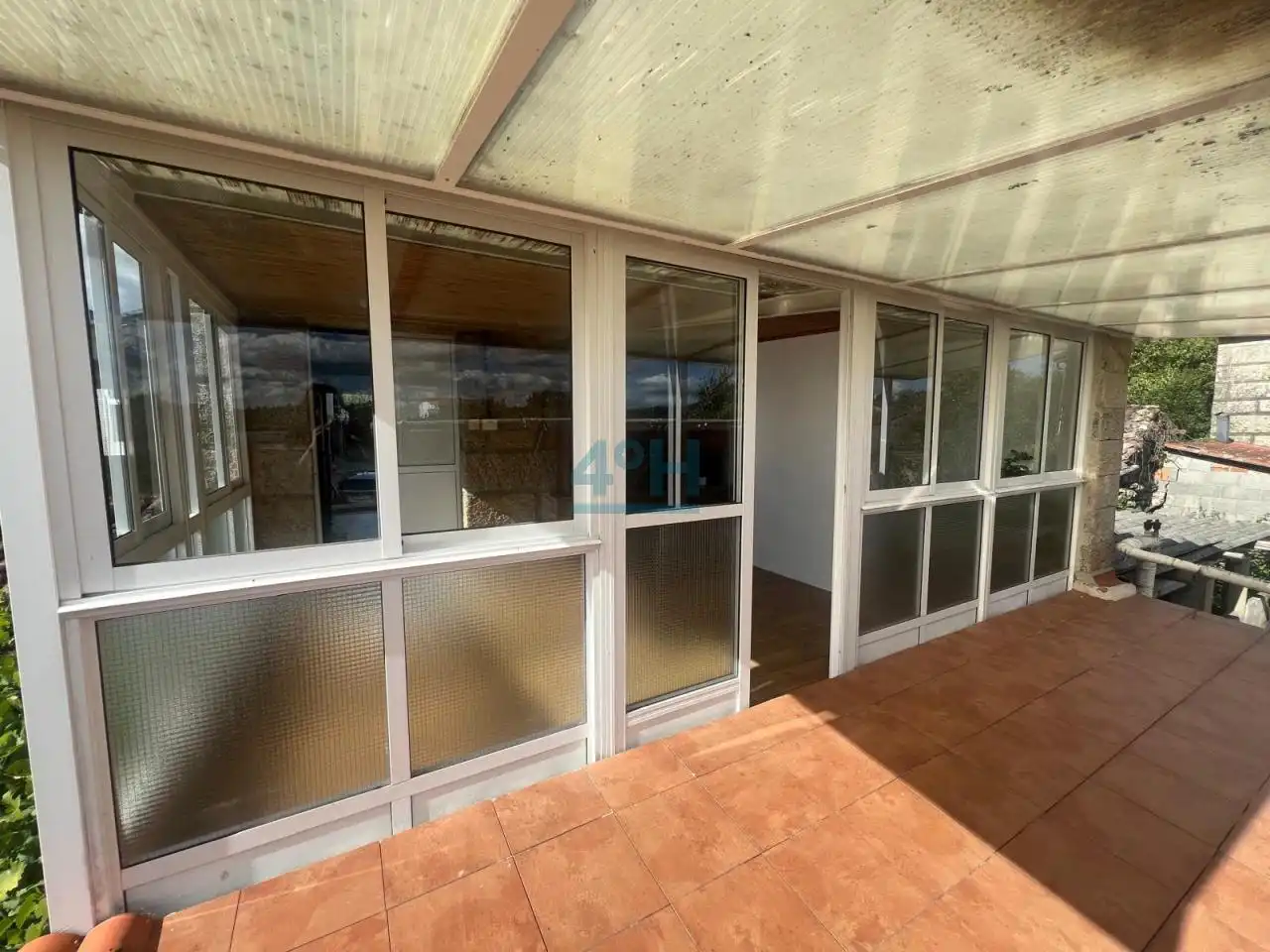 Vista exterior de Casa o xalet en venda en Coles amb Calefacció, Jardí privat i Traster