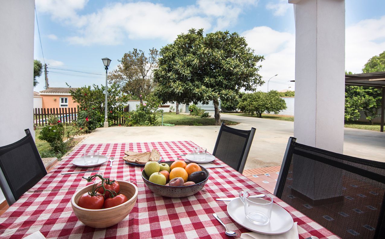 Jardín de Casa o chalet de alquiler en Chiclana de la Frontera con Piscina y Amueblado