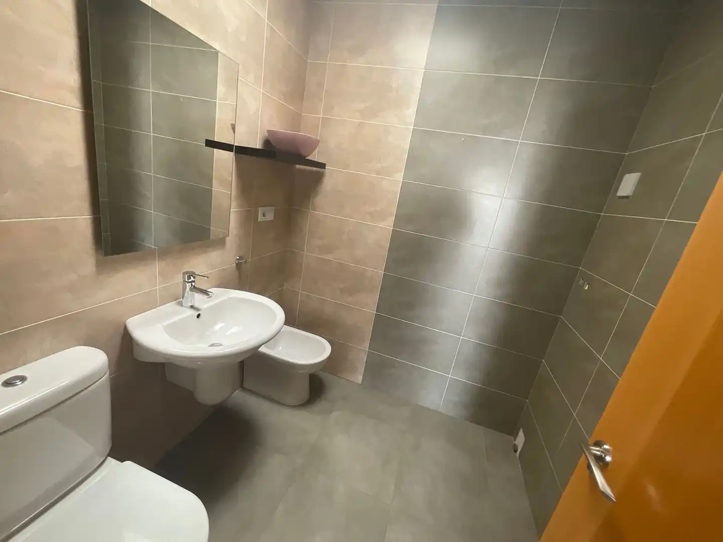 Baño de Casa o chalet en venta en Almería con Jardín privado, Terraza y Trastero