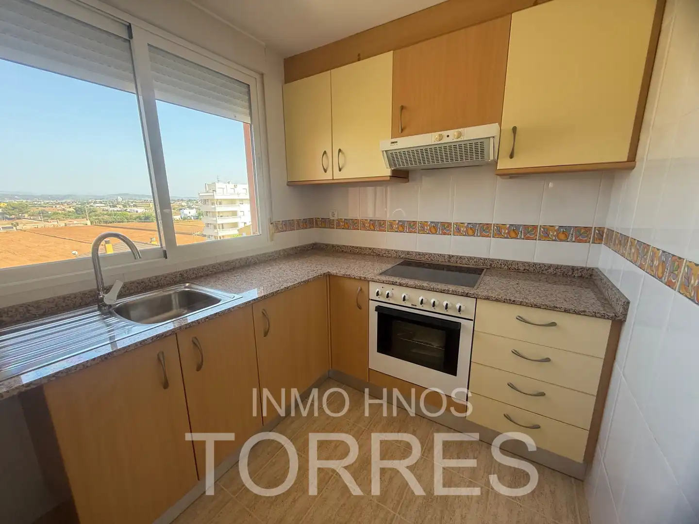 Cuina de Àtic en venda en Peñíscola / Peníscola amb Terrassa, Traster i Balcó