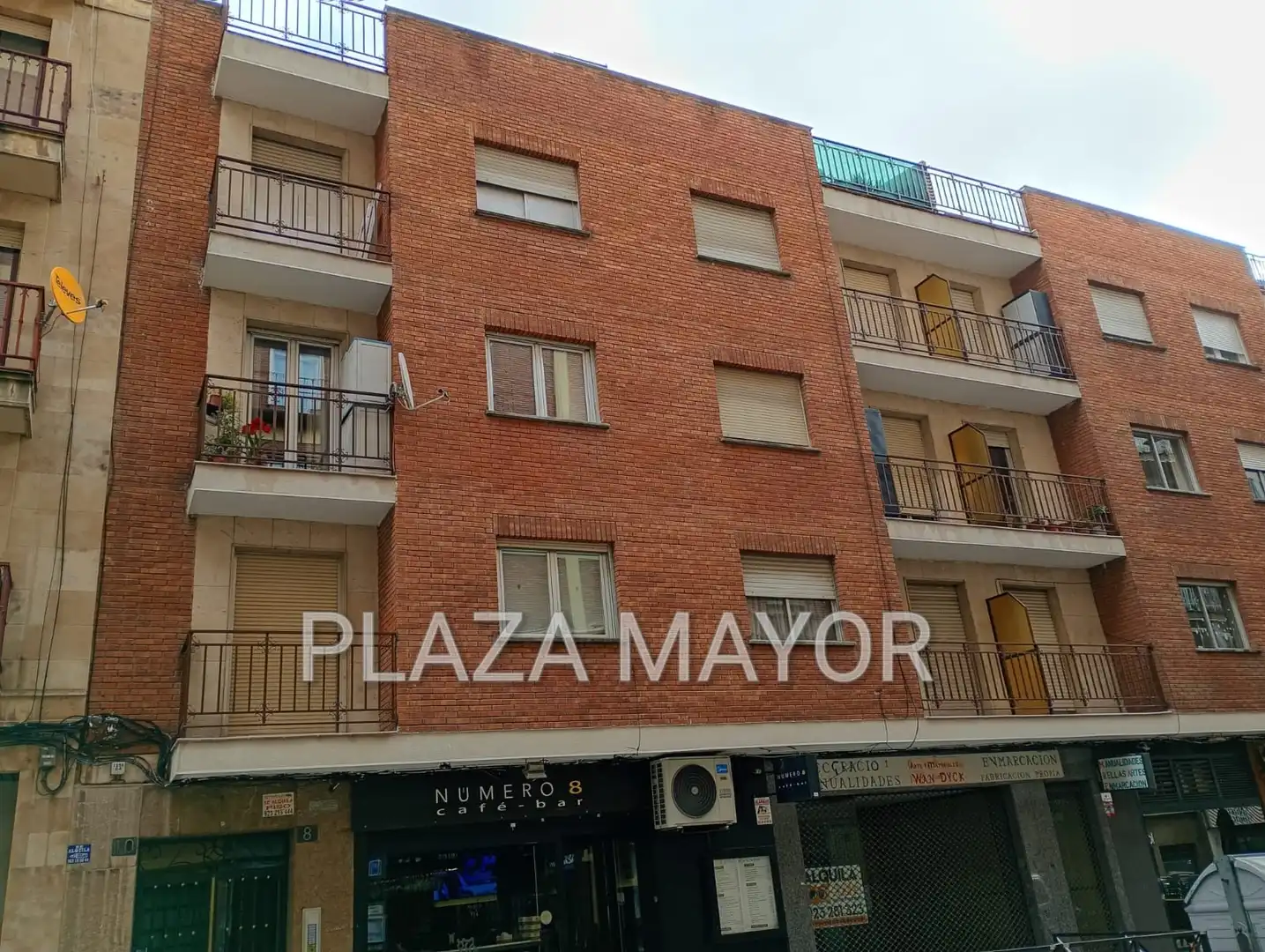 Exterior view of Flat for sale in Salamanca  with Heating, Furnished and Balcony
