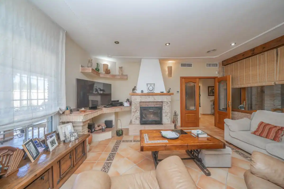 Living room of Houses for sale in San Vicente del Raspeig / Sant Vicent del Raspeig  with Air Conditioner, Heating and Private garden