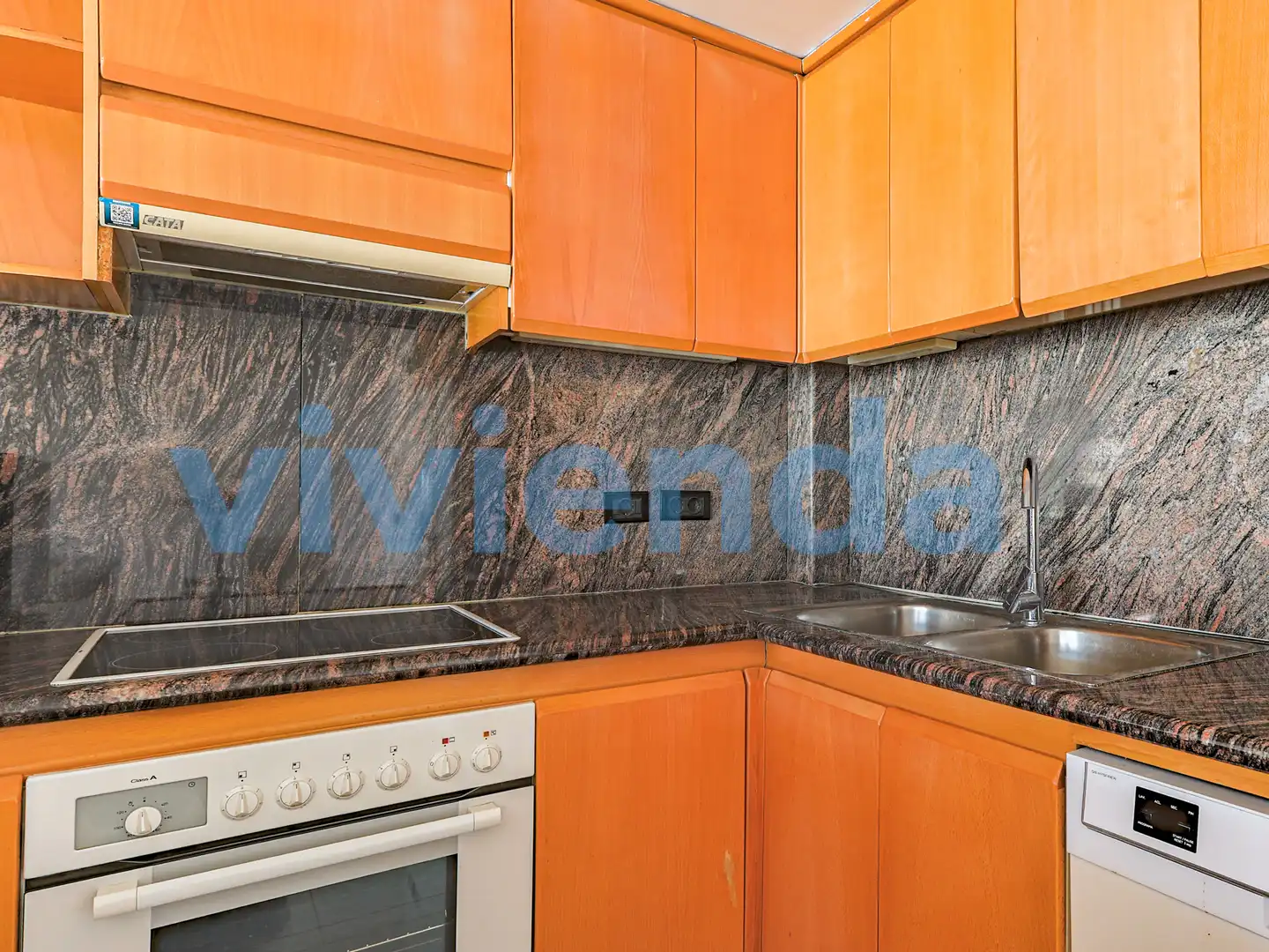 Küche von Wohnung zur Miete in Madrid mit Heizung und Balkon