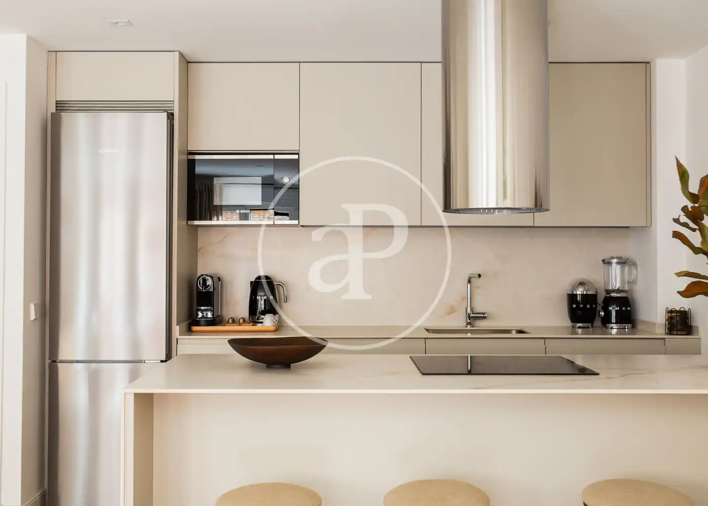 Kitchen of Flat for rent in Madrid  with Air Conditioner, Heating and Furnished
