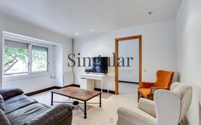 Living room of Flat for sale in  Barcelona Capital  with Air Conditioner and Heating