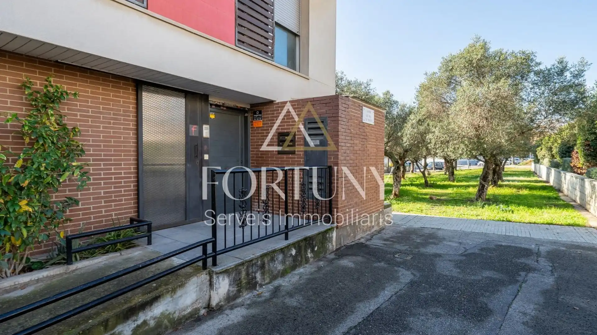 Vista exterior de Piso en venta en  Tarragona Capital con Aire acondicionado