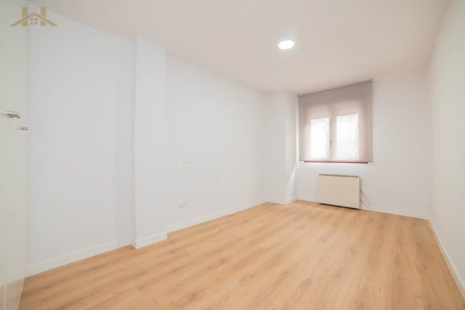 Schlafzimmer von Wohnung zum Verkauf in Pinto mit Klimaanlage, Heizung und Abstellraum