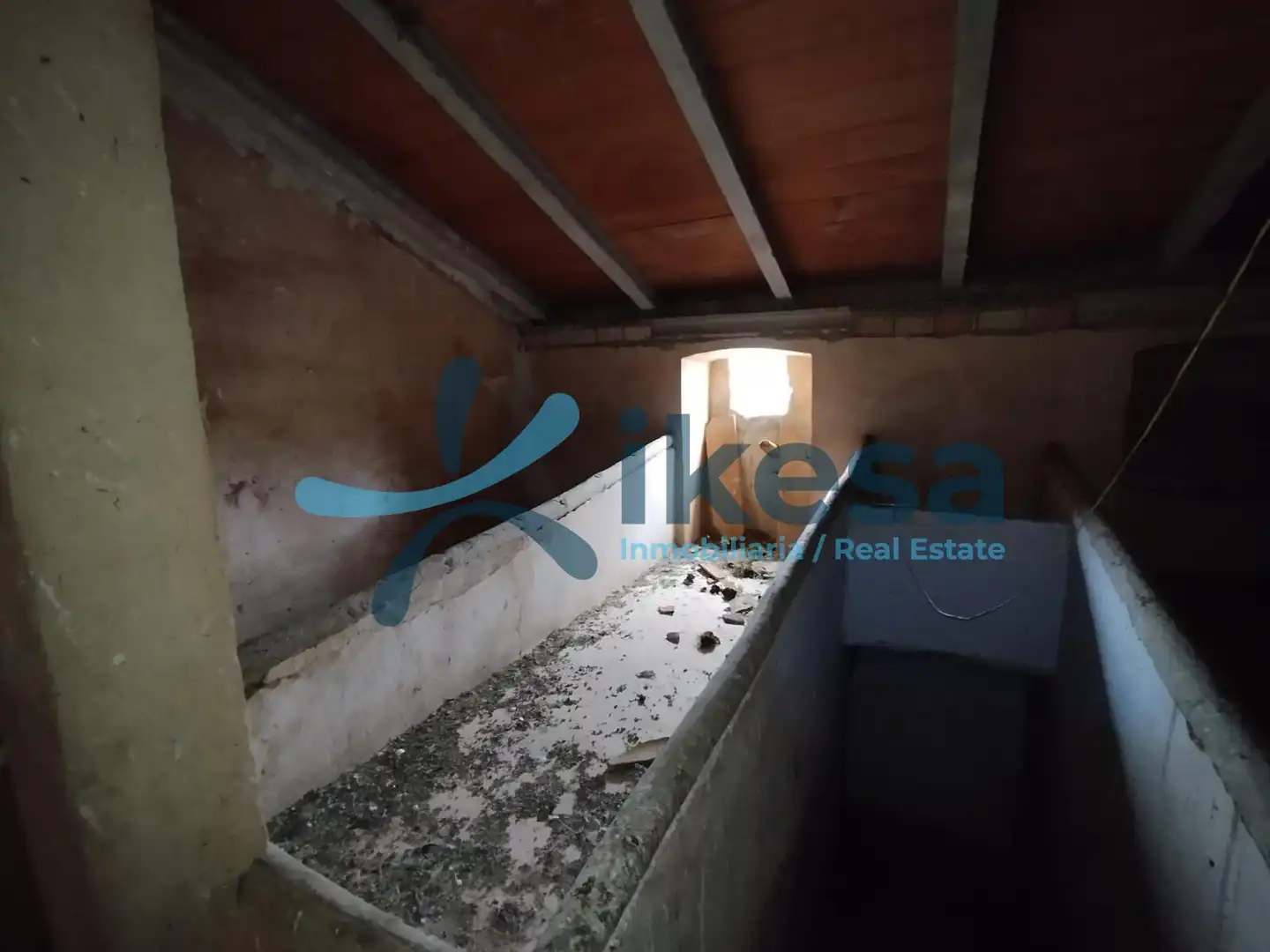 Casa adosada en venta en Montizón