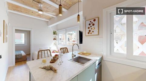 Foto 3 de Estudi per a compartir a La Barceloneta, Barcelona