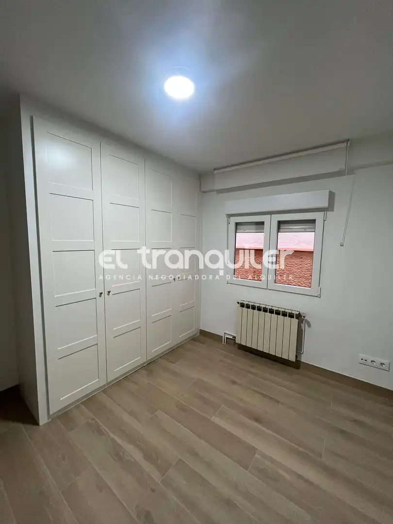 Habitación de Piso de alquiler en Madrid con Aire acondicionado, Parquet y Se aceptan mascotas