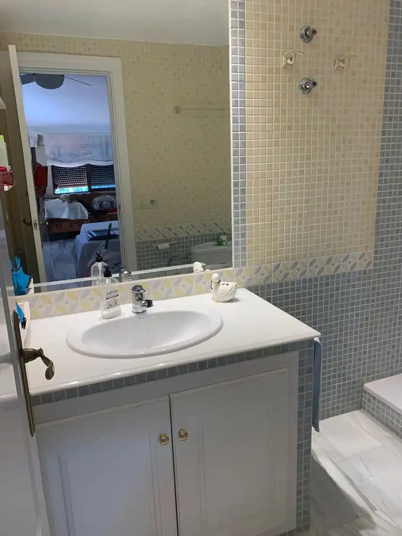 Baño de Casa adosada en venta en Córdoba con Aire acondicionado, Jardín privado y Terraza