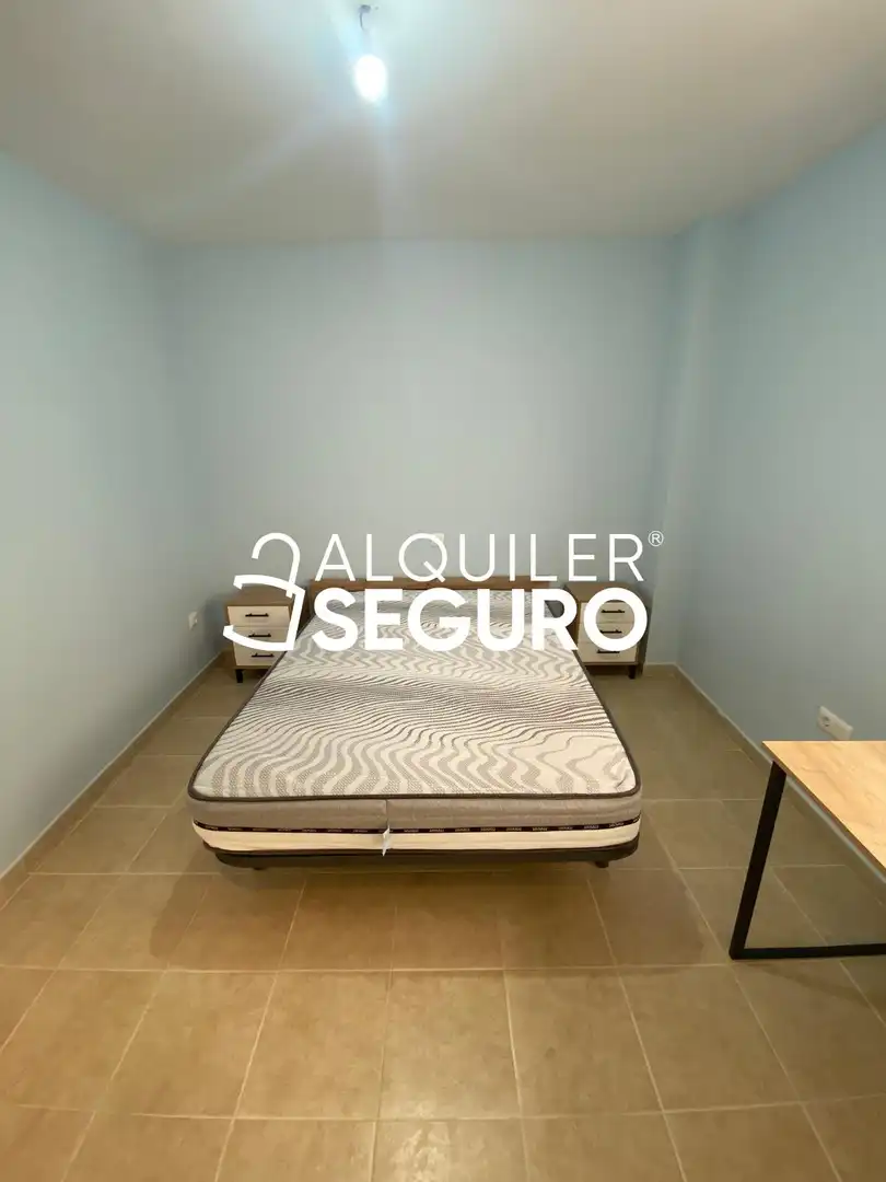 Habitación de Piso de alquiler en Los Valles - Sanz Vázquez - El Fuerte