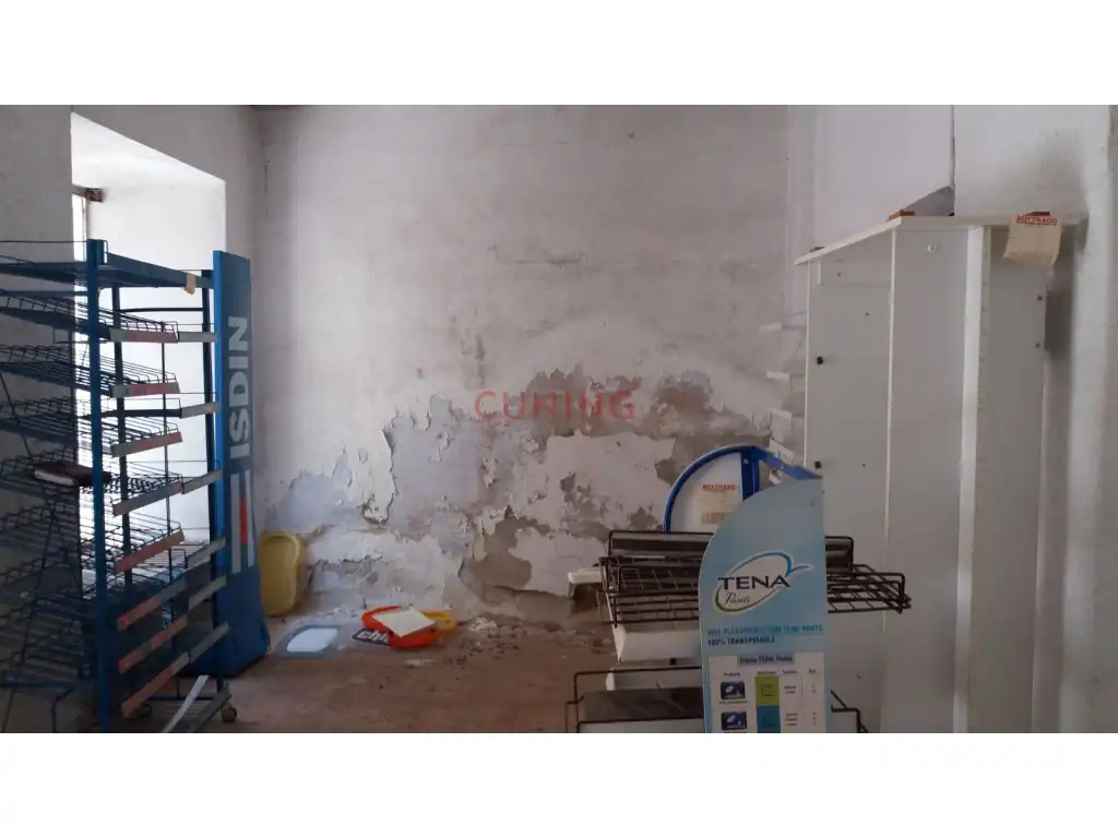 Local comercial en venda a Casco Antiguo, imagen 3