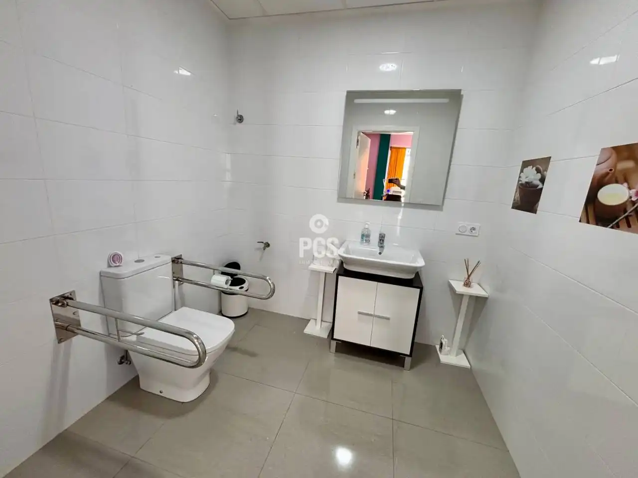 Baño de Local en venta en Totana