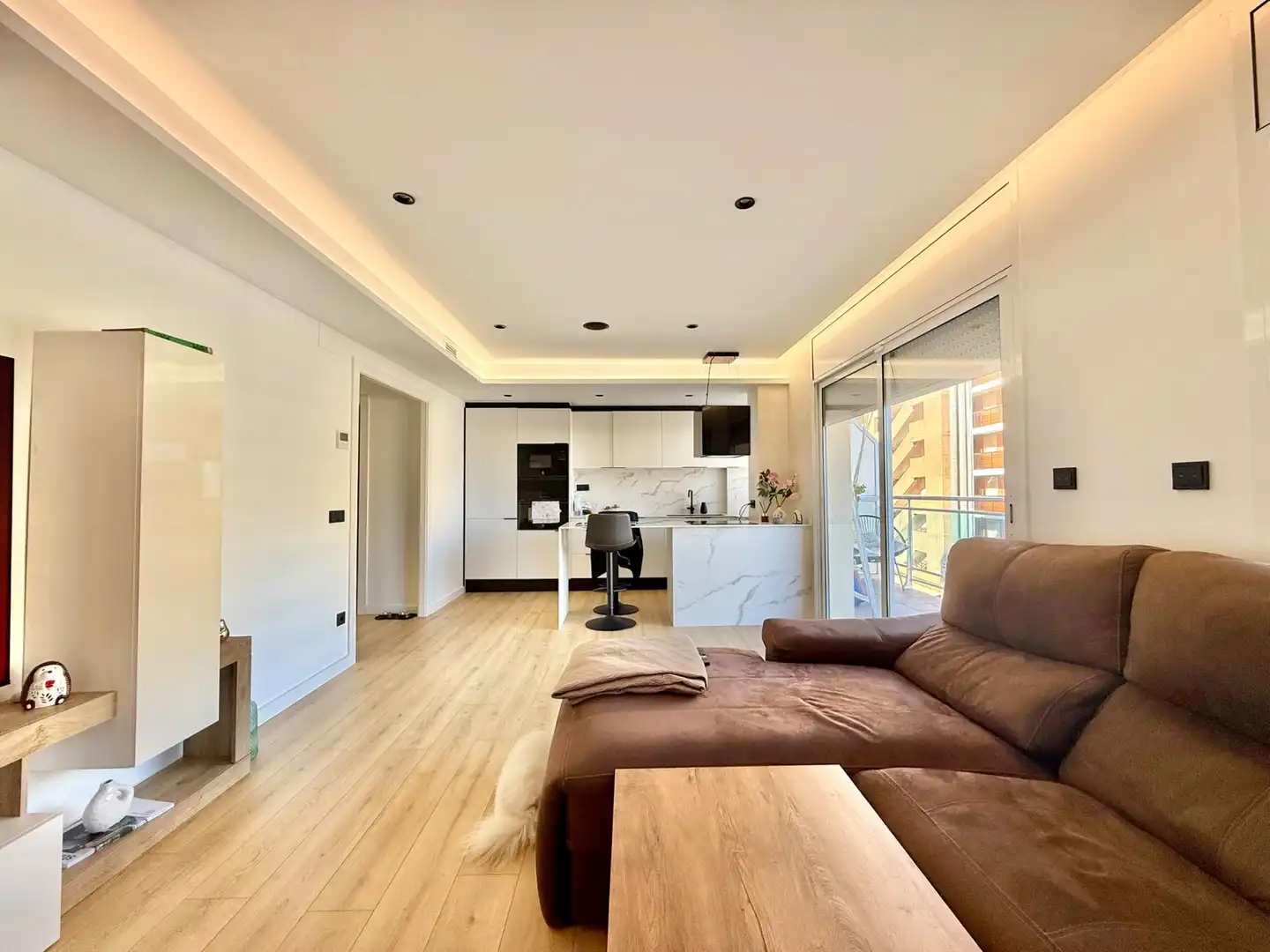 Sala de estar de Piso en venta en Malgrat de Mar con Aire acondicionado, Calefacción y Parquet