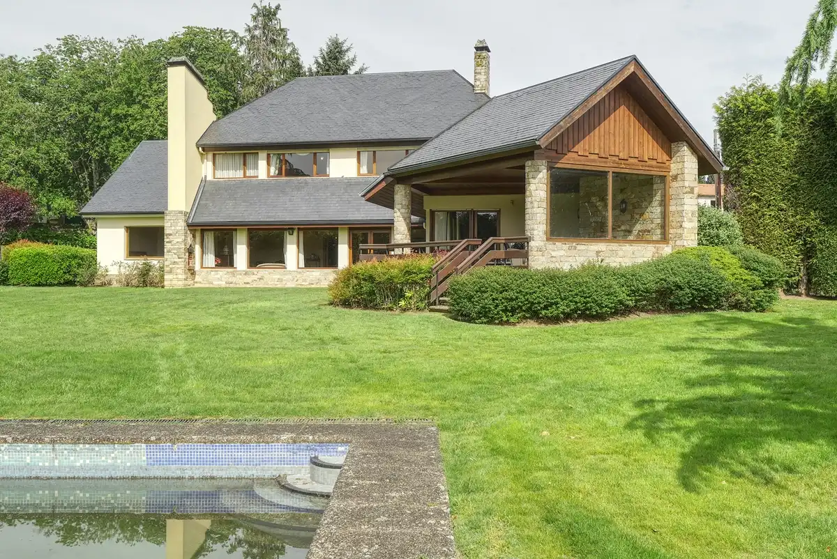 Vista exterior de Casa o xalet en venda en Sada (A Coruña) amb Calefacció, Jardí privat i Parquet
