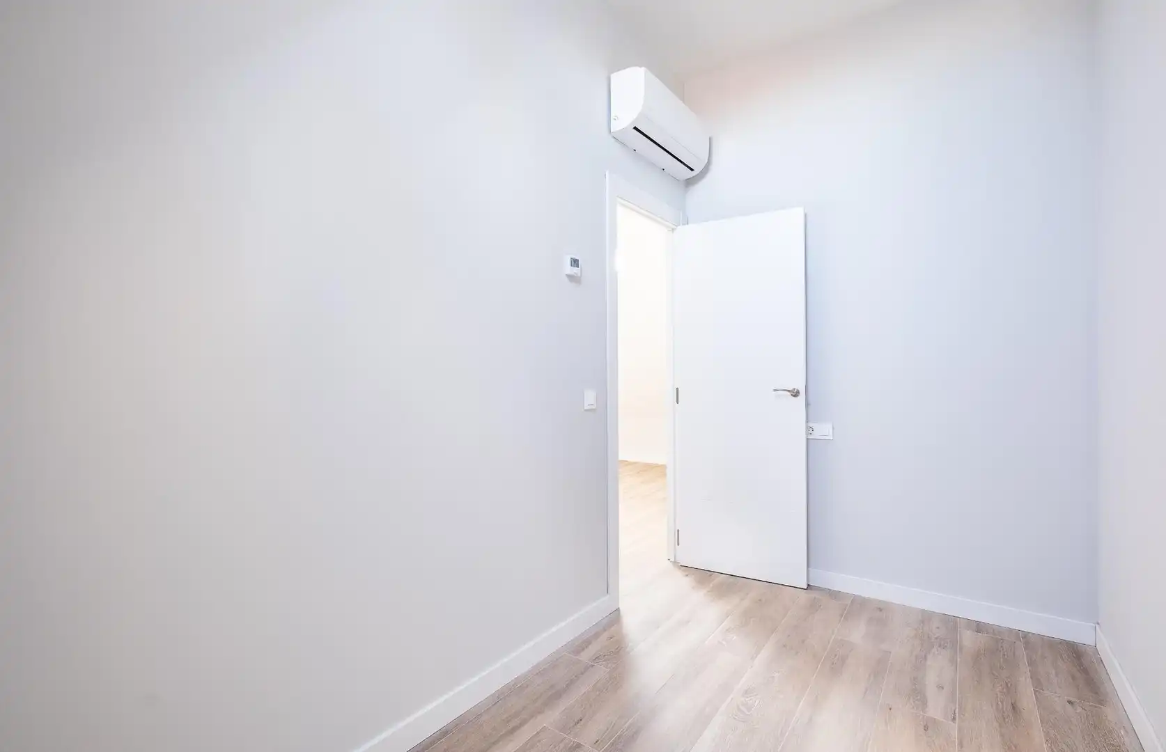 Dachboden zum Verkauf in Madrid mit Klimaanlage, Heizung und Privatgarten