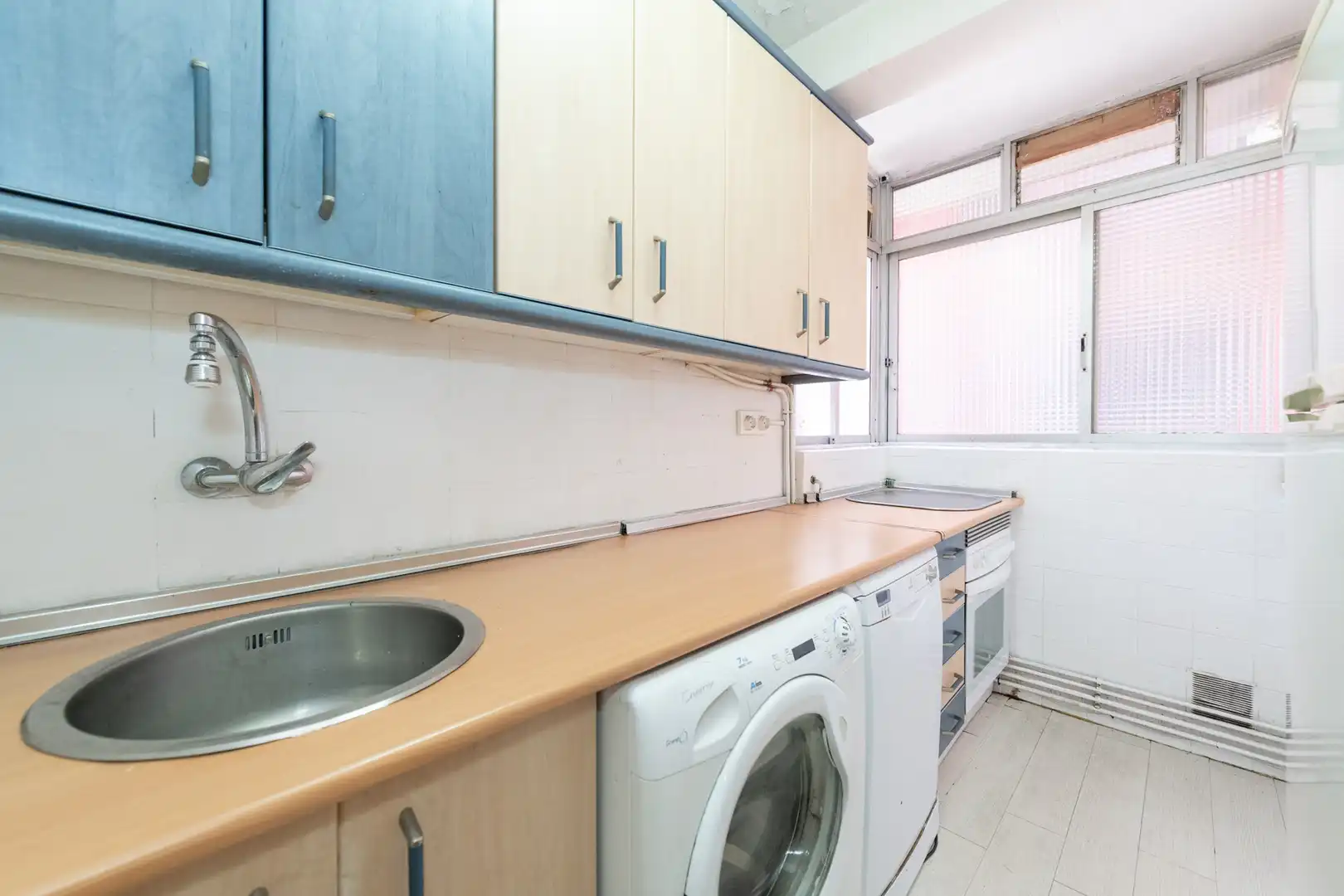 Piso con ascensor en venta en Calle Sierra de Albarracín, imagen 7