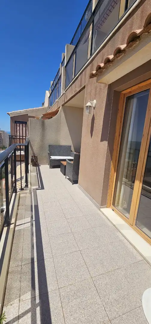 Terrasse von Wohnungen zur Miete in Santa Pola mit Klimaanlage, Heizung und Terrasse