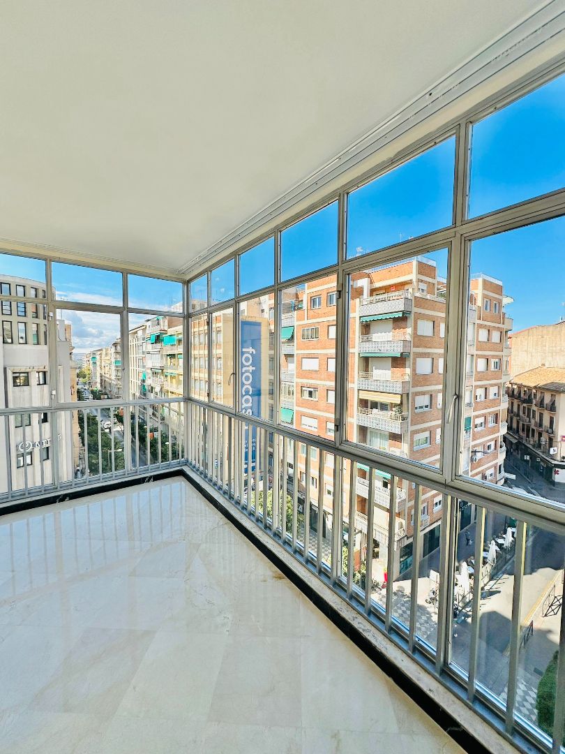 Bedroom of Office to rent in  Granada Capital  with Air Conditioner, Heating and Terrace