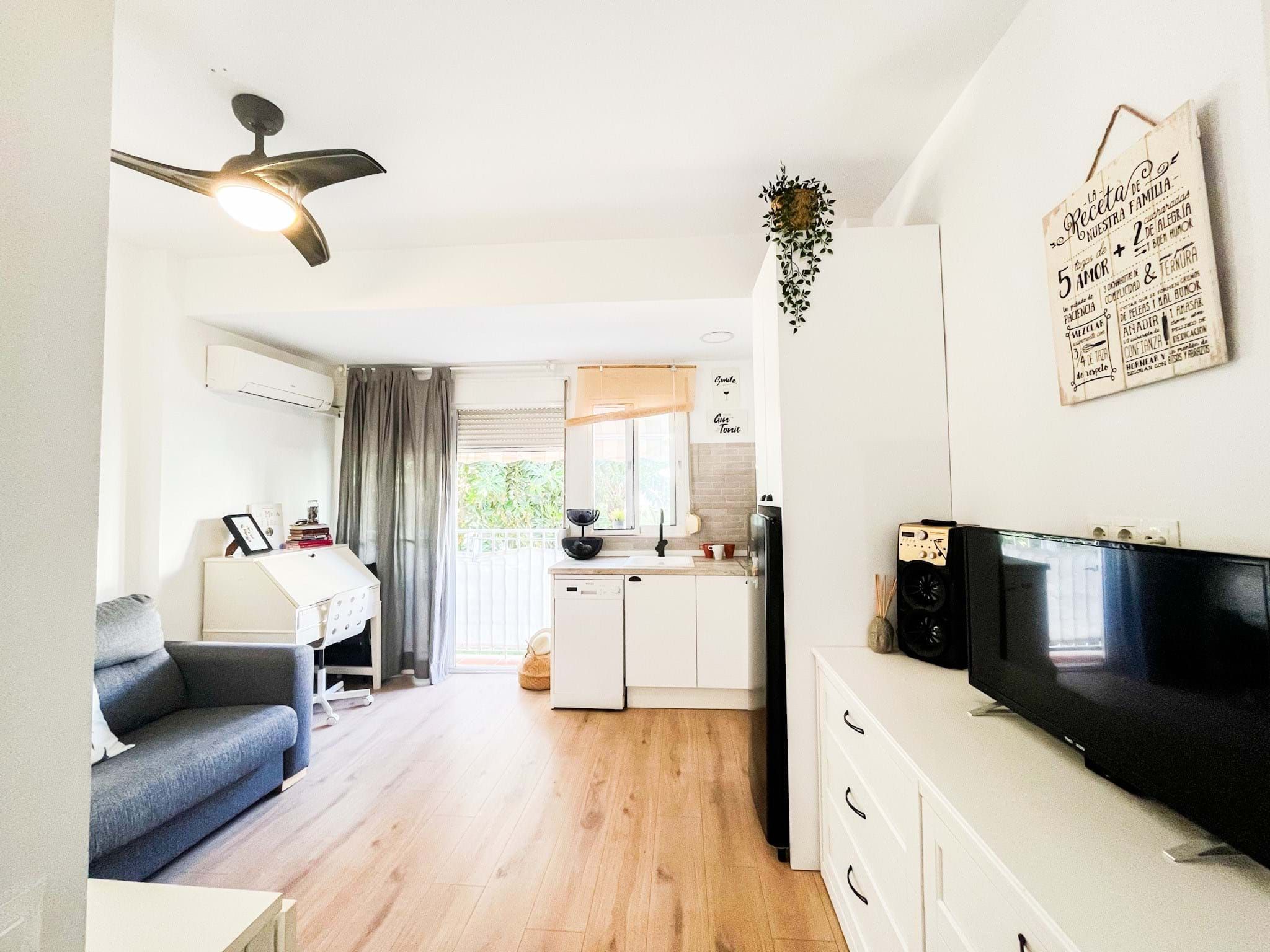 Balcony of Flat for sale in Torremolinos  with Air Conditioner and Heating