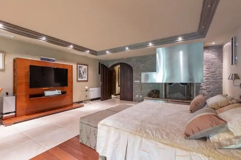 Chalet con piscina en venta en Calahonda, imagen 34