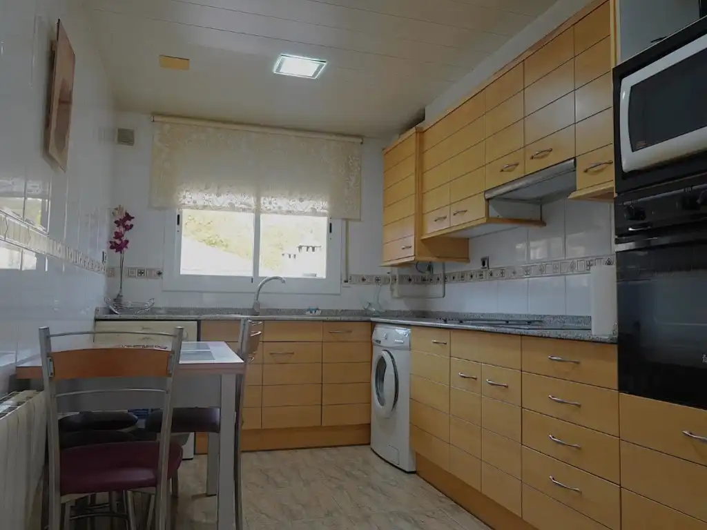 Dúplex en venta en Calle Fueva, Aínsa-Sobrarbe
