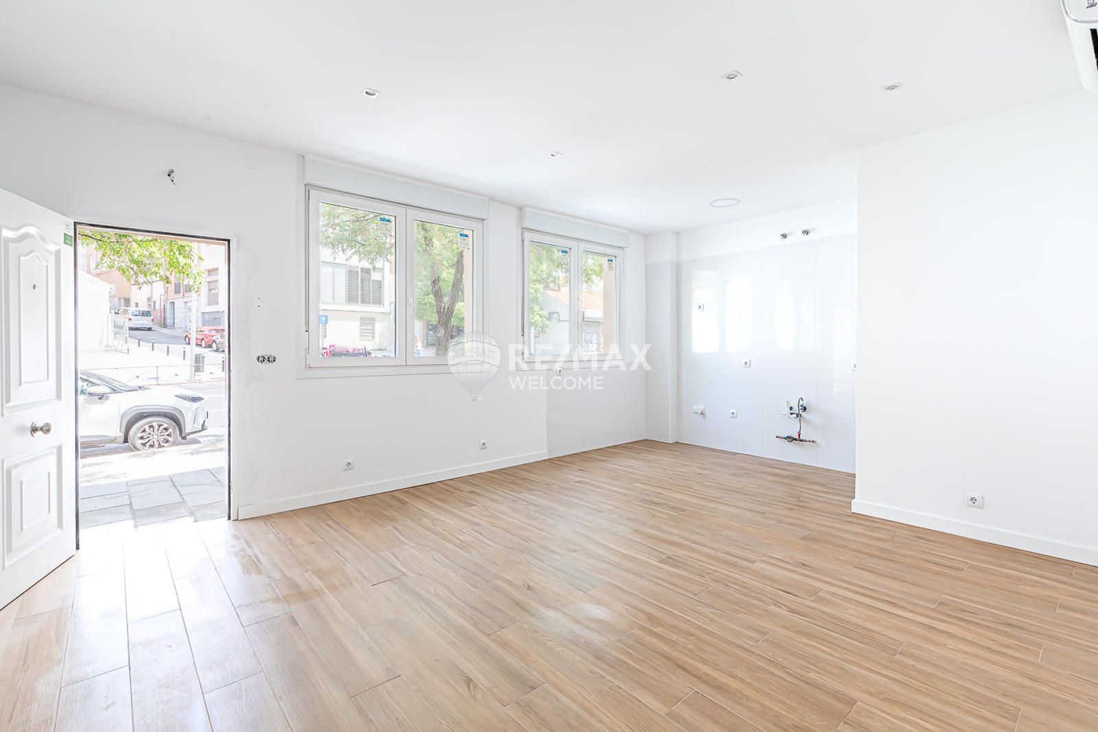 Living room of Flat for sale in  Madrid Capital  with Air Conditioner and Heating