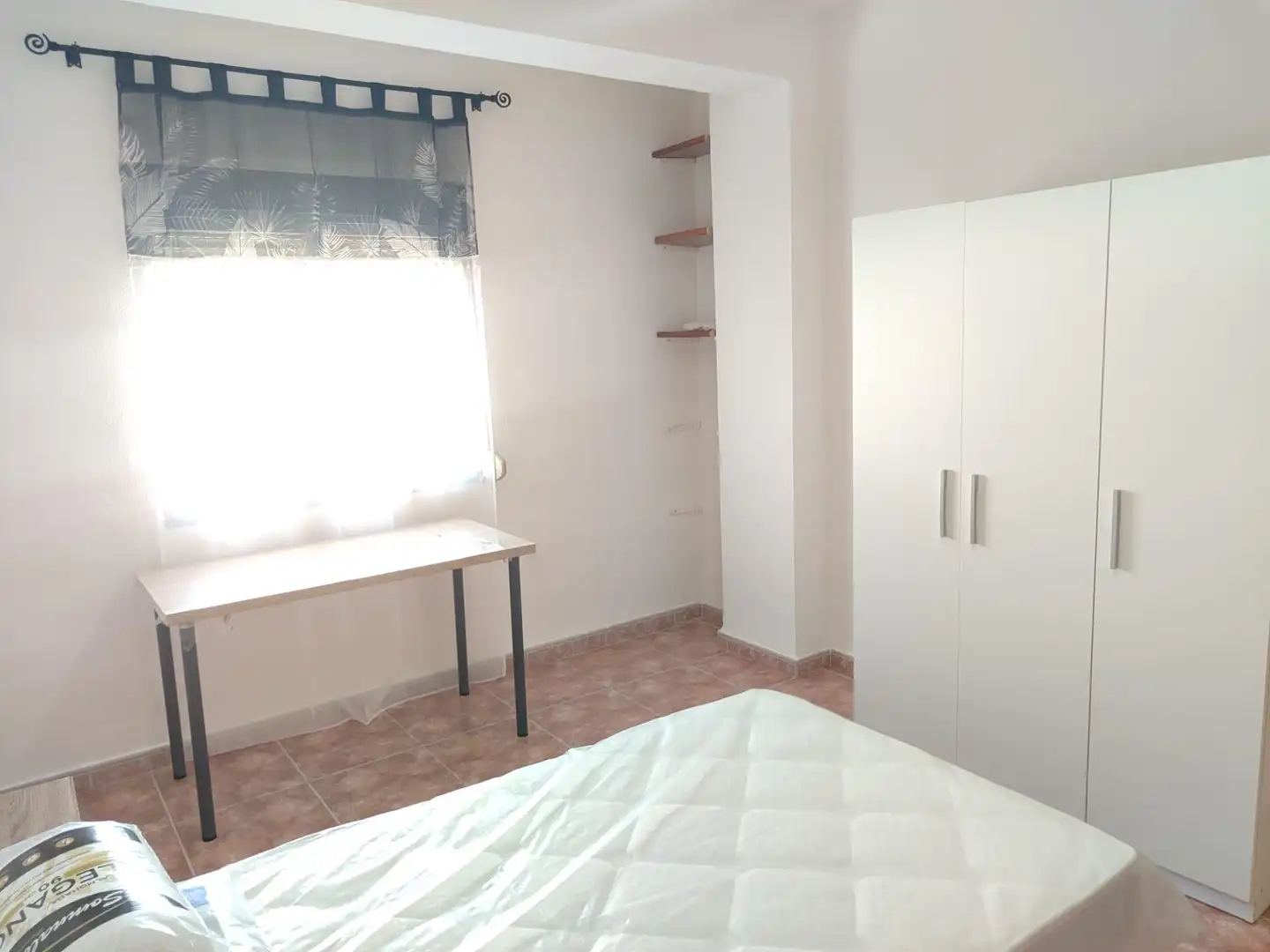 Bedroom of Flat for rent in Granada