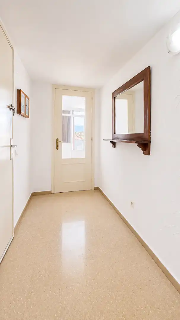 Piso en venta en Cerdanyola del Vallès con Aire acondicionado, Calefacción y Balcón