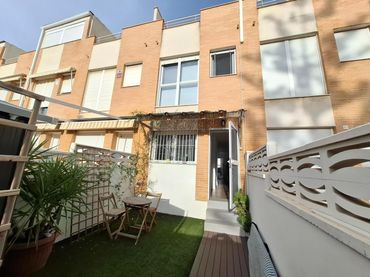 Terraced house with pool for sale in Calle Calle Vall de Laguart 2