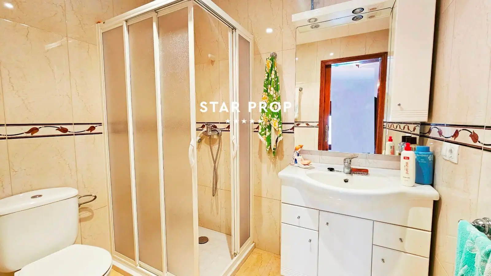 Bathroom of Houses for sale in Roses  with Heating, Terrace and Storage room