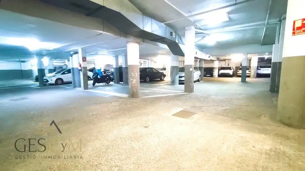 Einzelparkplatz zum Verkauf in La Plana, imagen 5