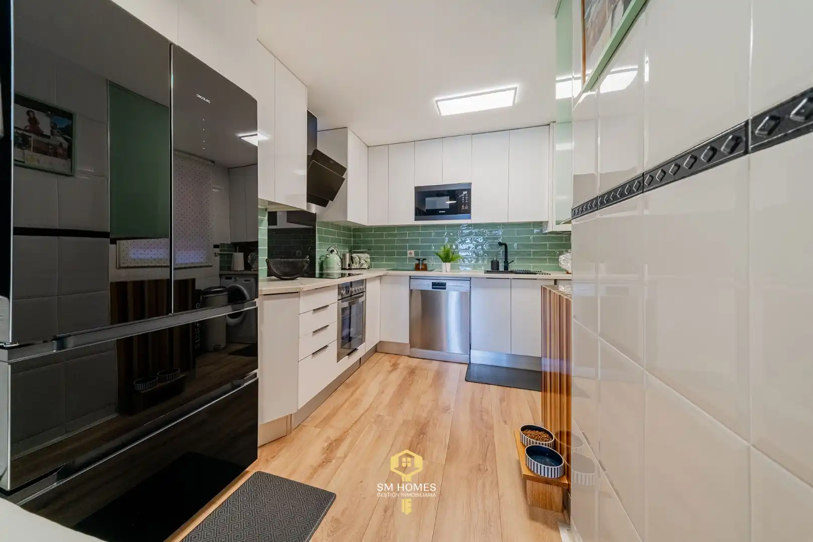 Kitchen of Flat for sale in Coslada  with Air Conditioner, Heating and Storage room