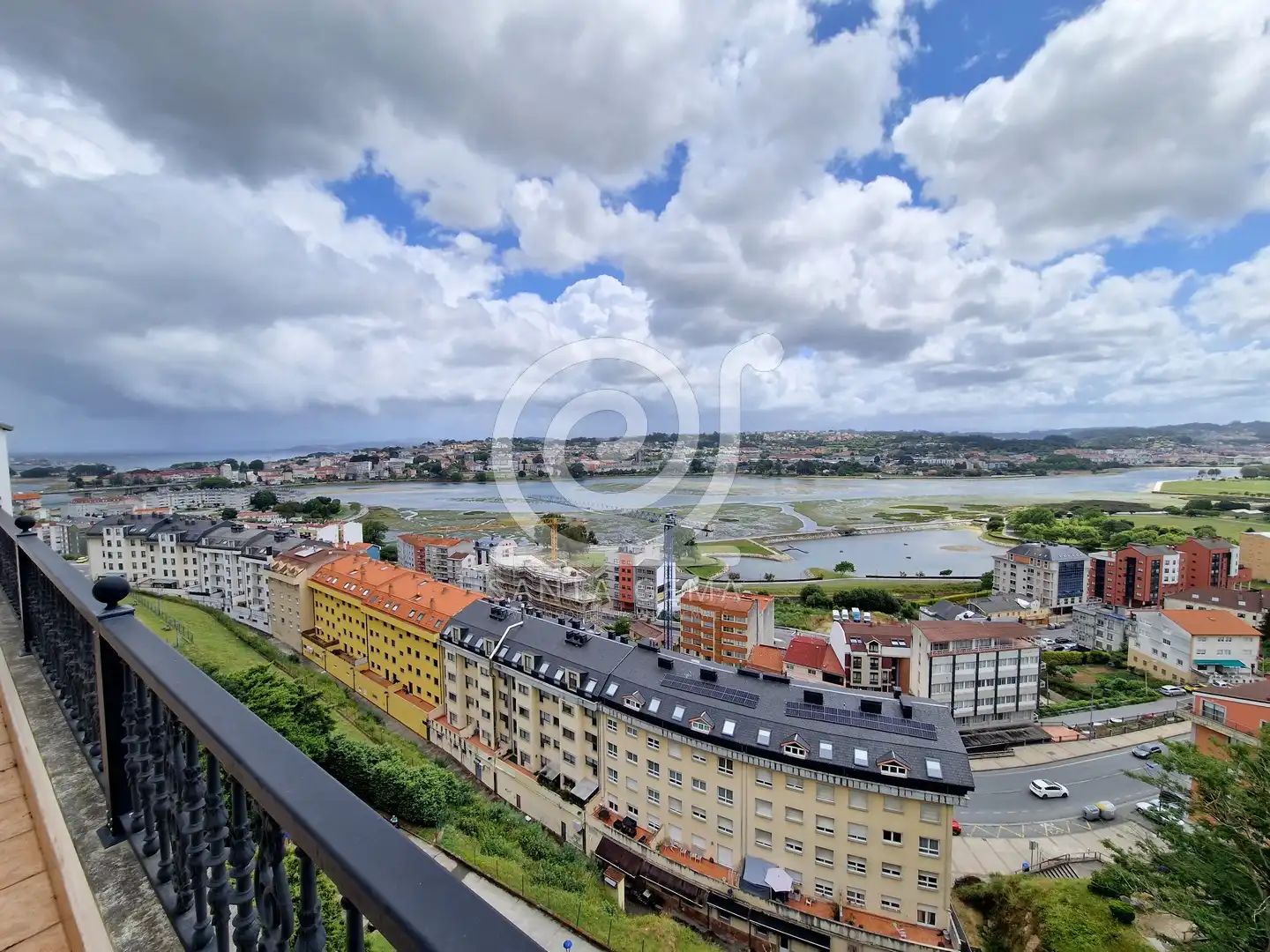 Ático en venta en Culleredo con Calefacción, Terraza y Trastero