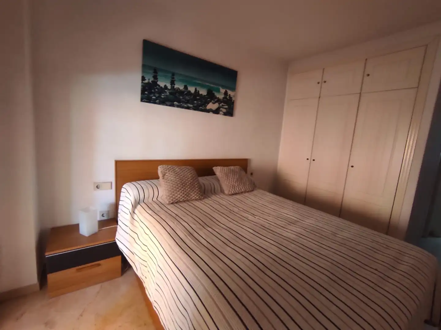 Habitación de Piso en venta en Marbella con Calefacción, Terraza y Horno