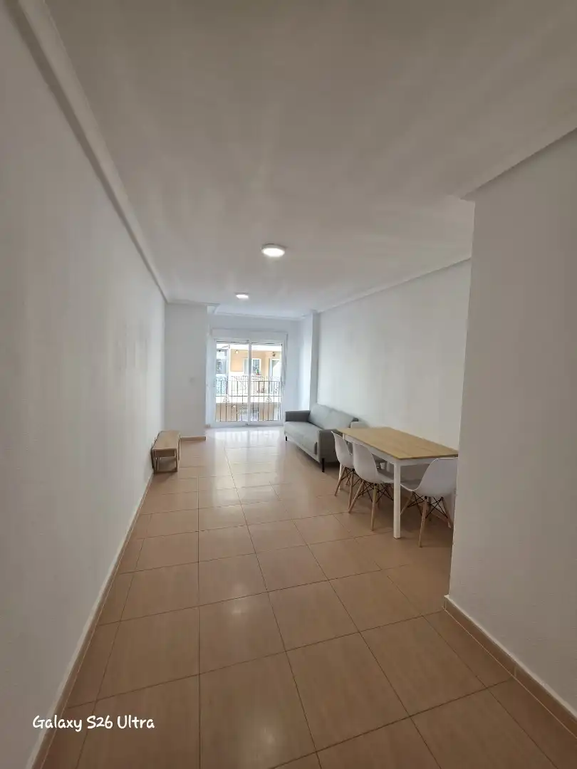 Wohnzimmer von Wohnung zur Miete in Almoradí mit Möbliert, Ofen und Waschmaschine