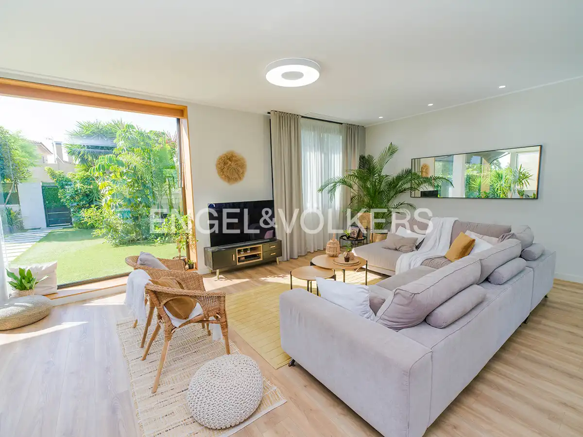 Sala de estar de Casa o chalet en venta en Elche / Elx con Aire acondicionado, Calefacción y Jardín privado