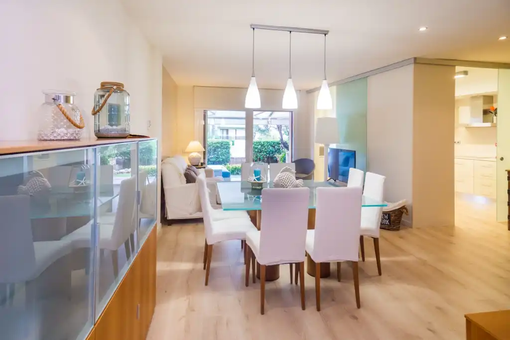 Esszimmer von Maisonette zum Verkauf in Calonge i Sant Antoni mit Klimaanlage, Heizung und Privatgarten