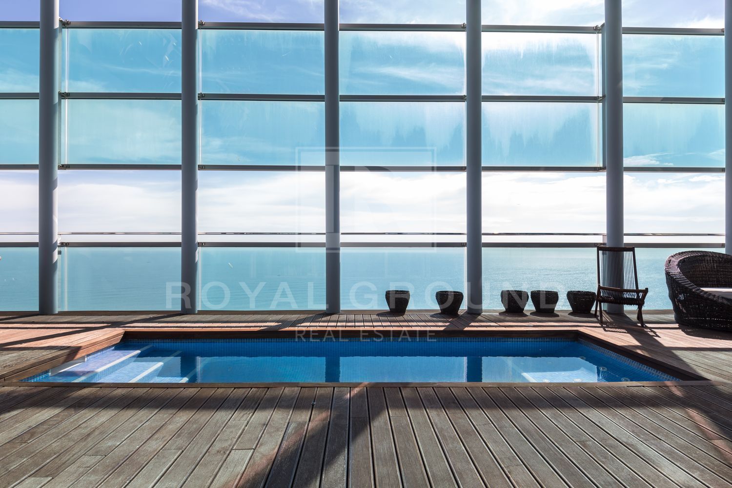 Piscina de Àtic de lloguer en  Barcelona Capital amb Aire condicionat, Jardí privat i Terrassa