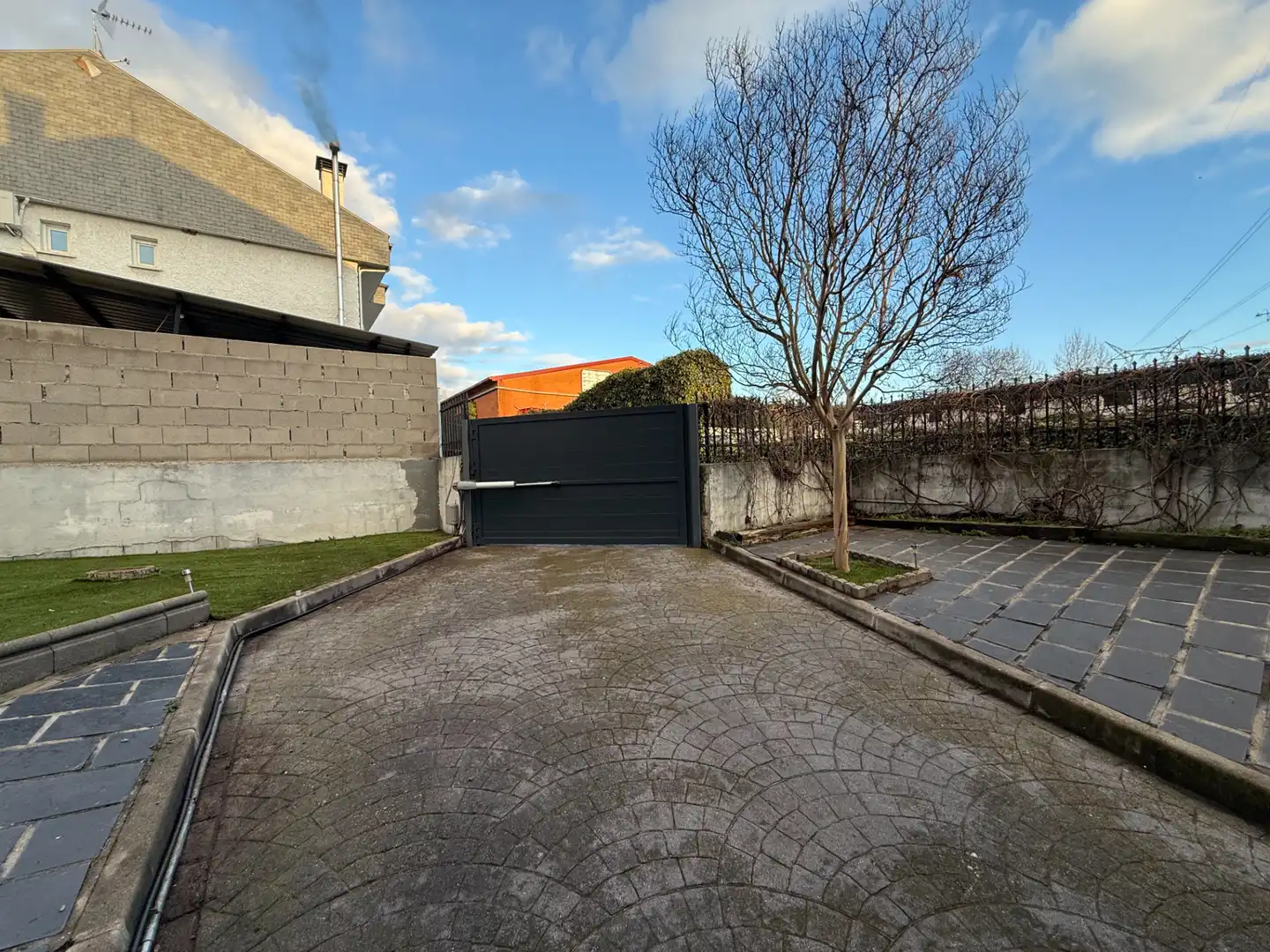 Parking de Casa o chalet en venta en Galapagar con Calefacción, Jardín privado y Terraza