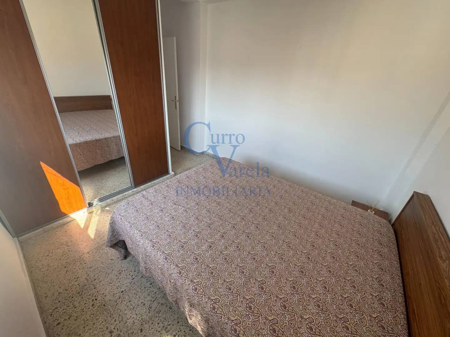 Dormitori de Pis en venda en Dos Hermanas amb Aire condicionat i Calefacció