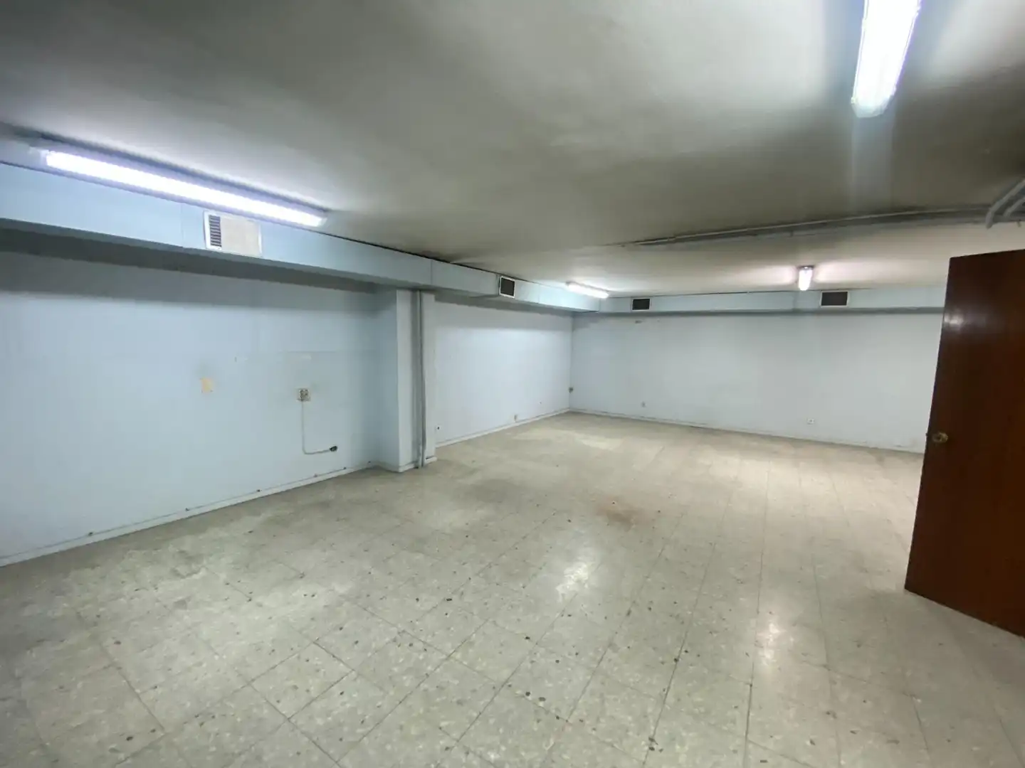 Local en venta en Madrid con Aire acondicionado