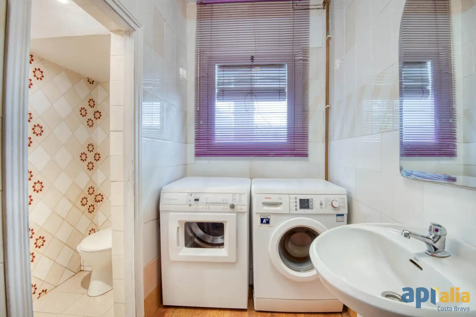 Badezimmer von Haus oder Chalet zum Verkauf in Sant Feliu de Guíxols mit Privatgarten, Terrasse und Schwimmbad