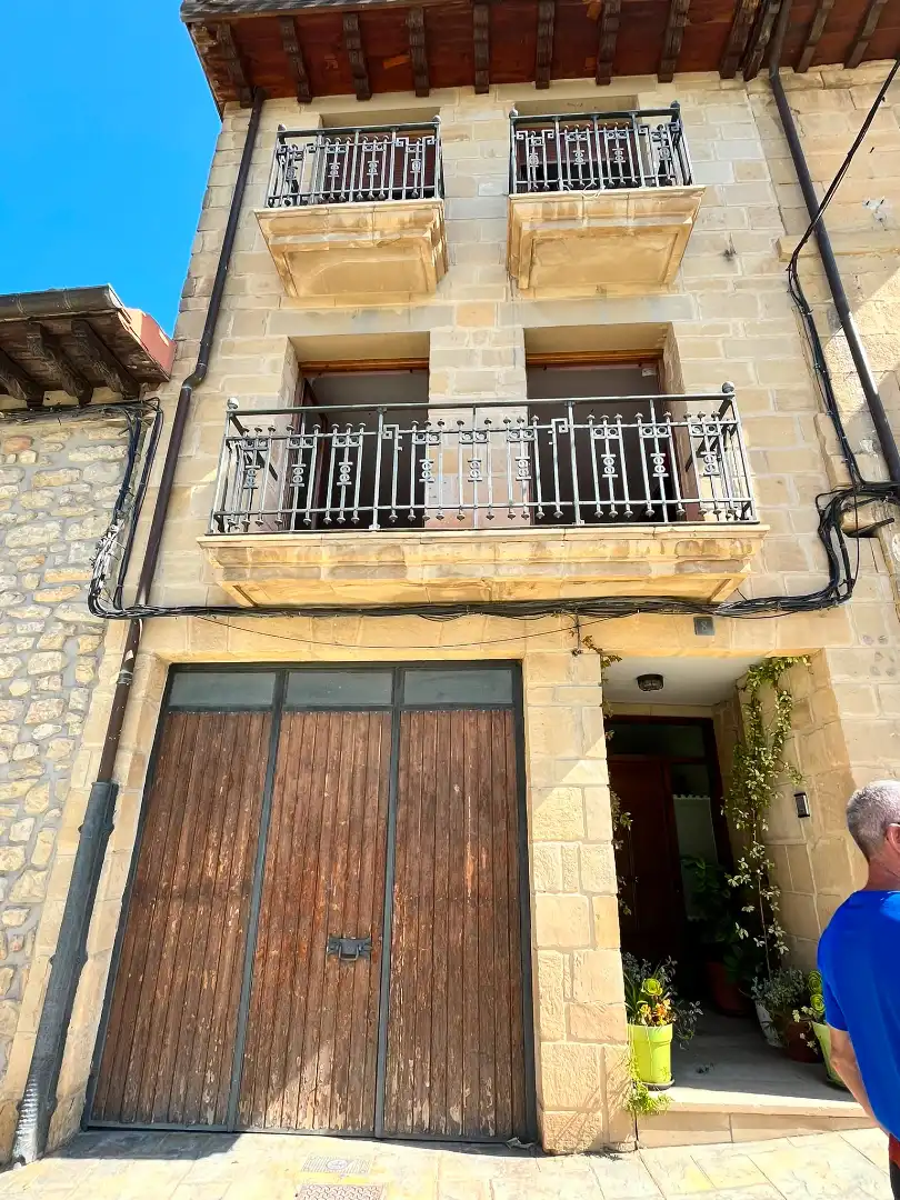 Terrassa de Casa adosada en venda en Samaniego amb Calefacció, Parquet i Terrassa