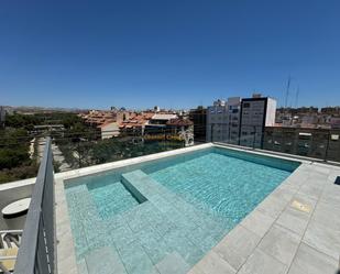 Swimming pool of Flat to rent in Elche / Elx